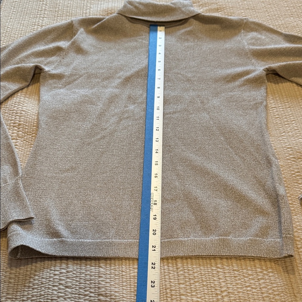 ANTONIO MELANI Gray Turtleneck Sweater - Picture 5 of 7